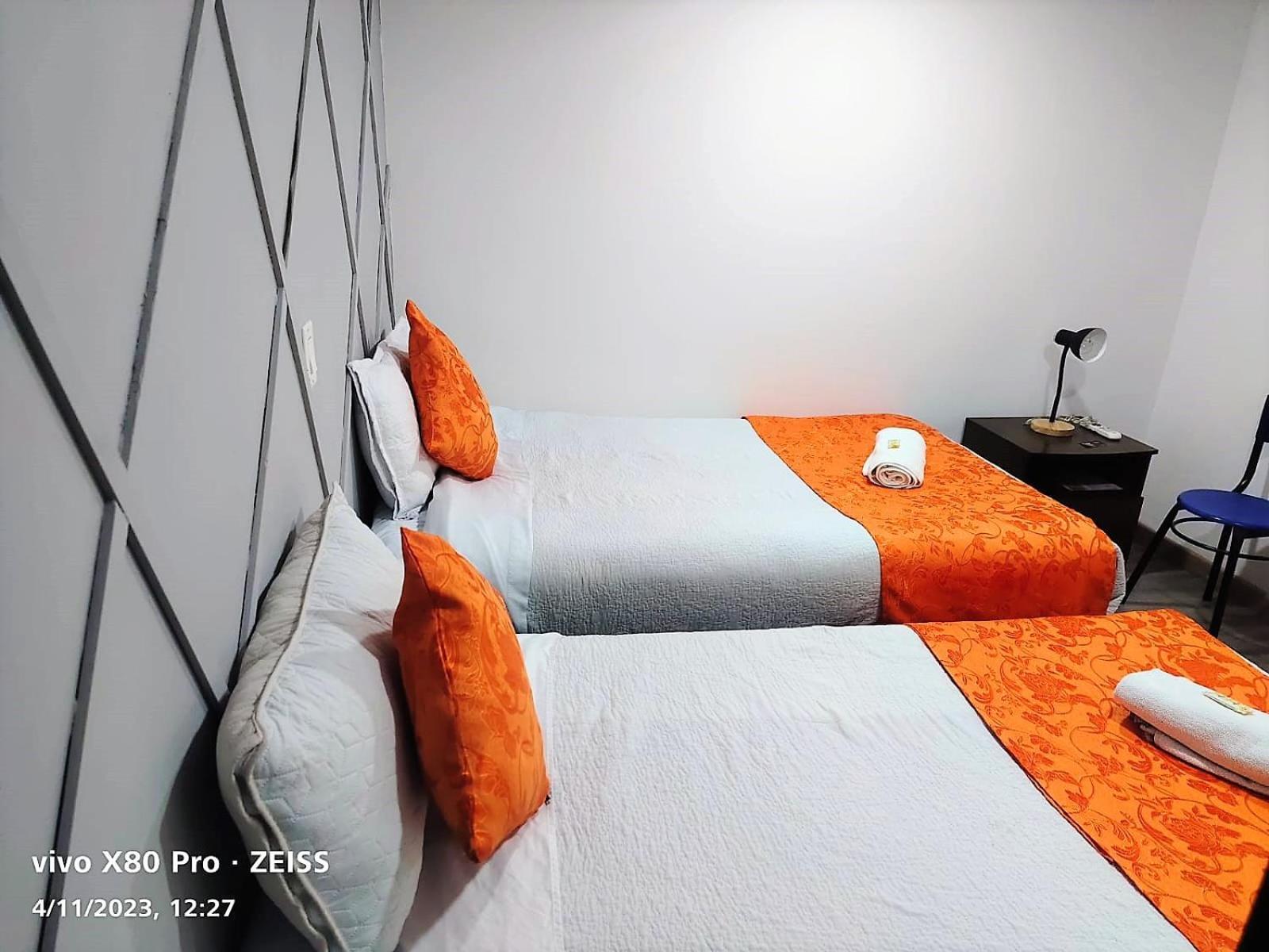 Hotel Kristal Ferial Bogotá Esterno foto