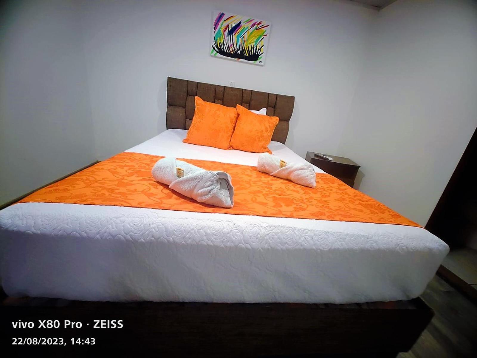 Hotel Kristal Ferial Bogotá Esterno foto